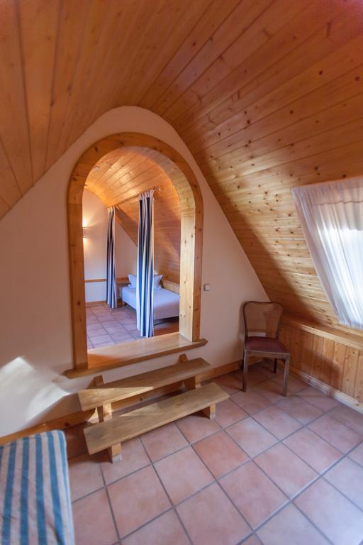 Gaestehaus Craintaler Muehle B&B Creglingen Bagian luar foto